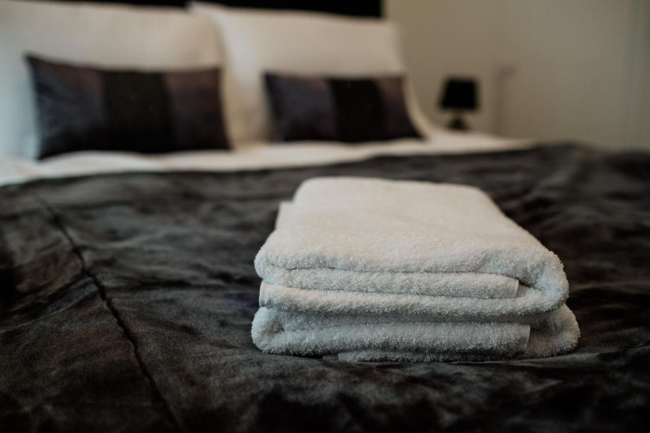 Stay Comfortable- Close To City Centre- Sleeps Up To 8 Stoke-on-Trent Exteriér fotografie